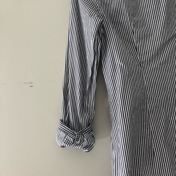 Vineyard Vines Blue & White Striped Button Up - Picture 7 of 7